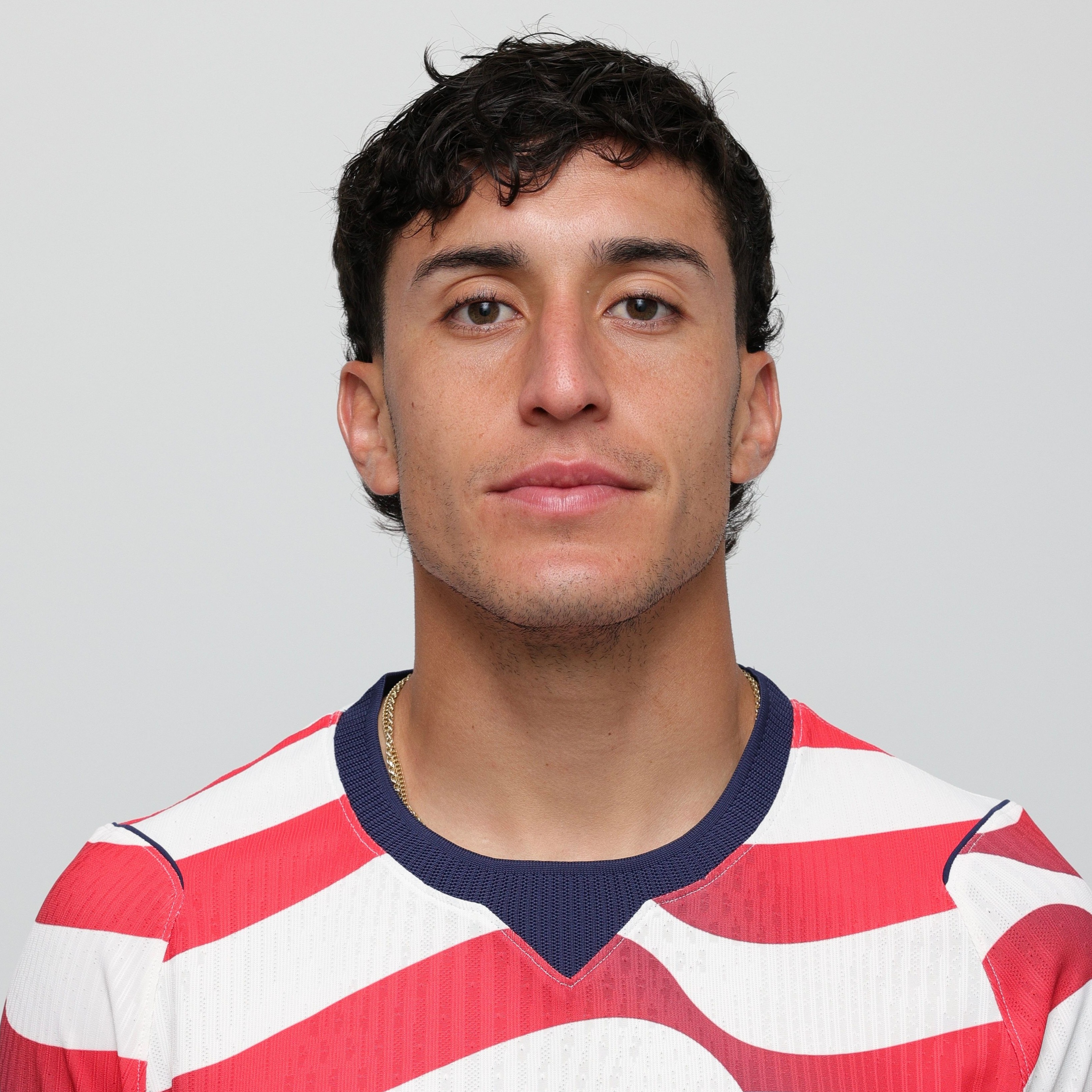 	Alejandro Zendejas 	